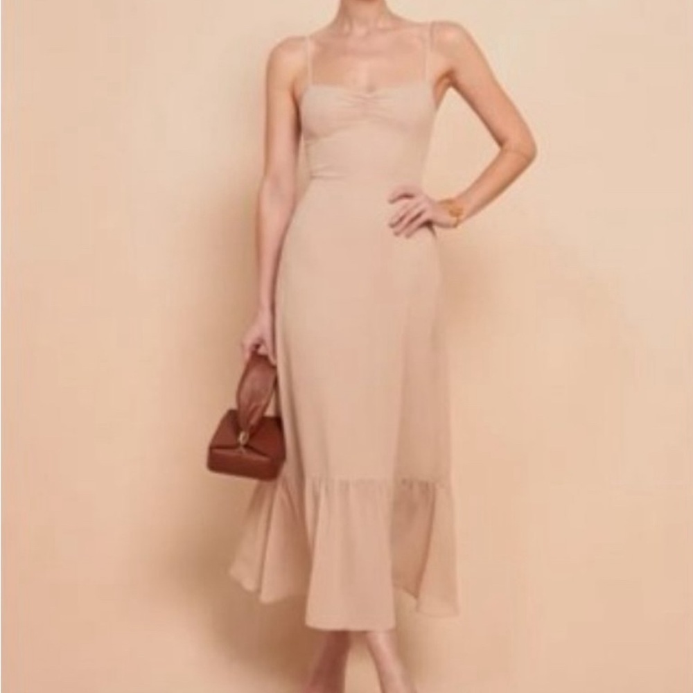 REFORMATION Emersyn dress in Champagne